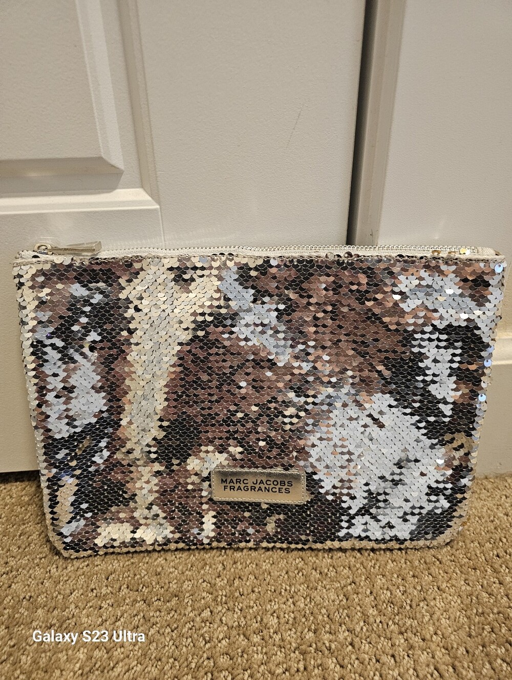 Marc Jacobs Fragrances silver Cosmetic Bag